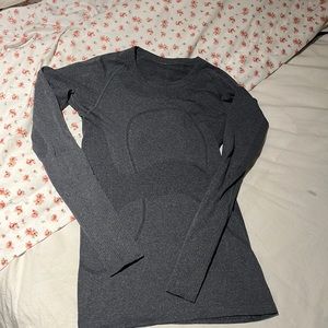 lululemon swiftly tech long sleeve grey